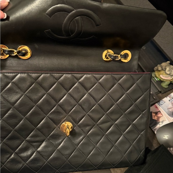 Chanel Black Quilted Jumbo Maxi Shoulder Bag with Gold Accents - Picture 6 of 6